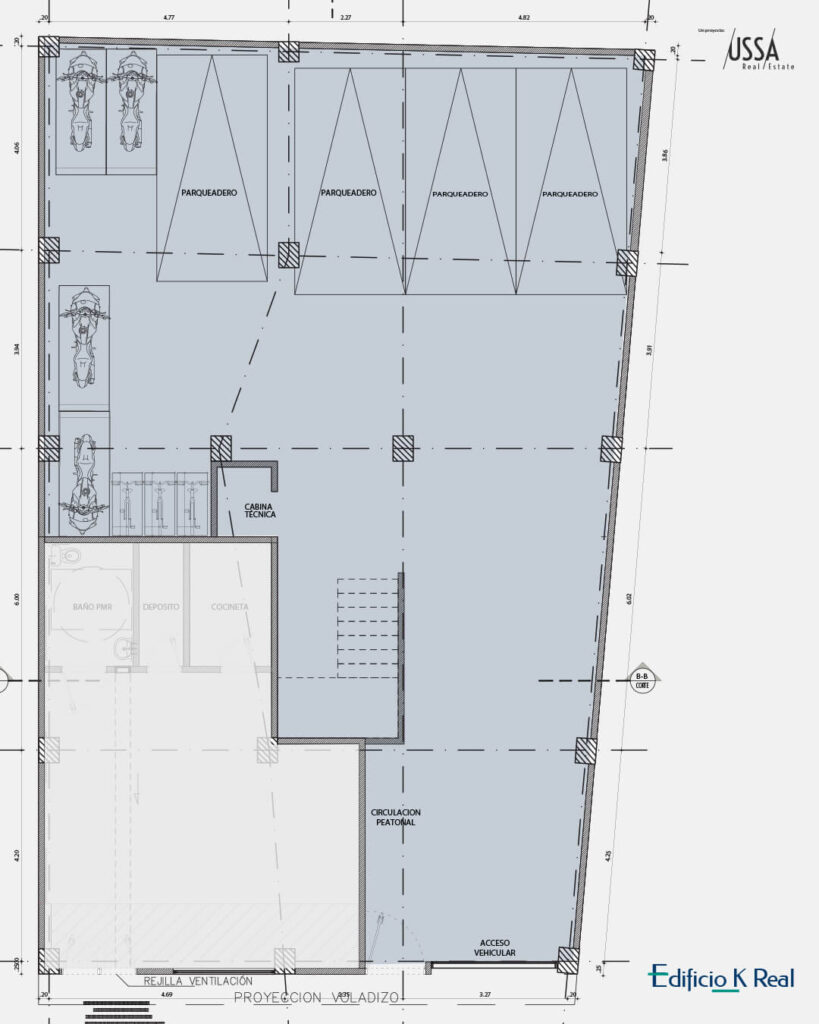 Parqueadero 4 Carro / 4 Motos